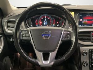 Volvo V40 bild 14