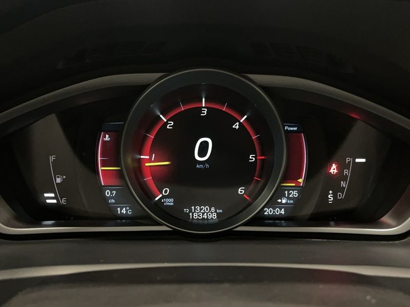 Volvo V40 bild 15