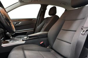 Mercedes E220 bild 13