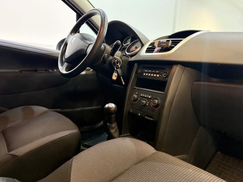 Peugeot 207 bild 4