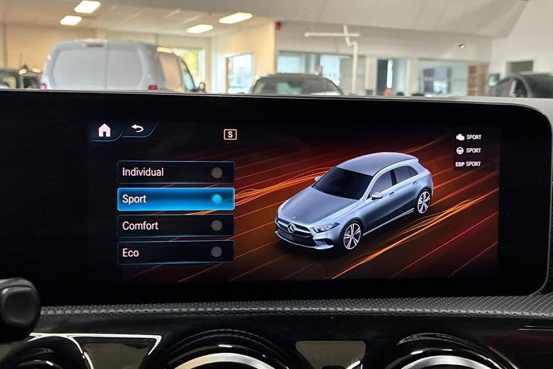 Mercedes A180 bild 21