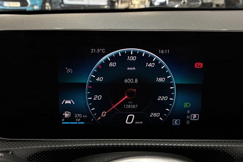 Mercedes A180 bild 17