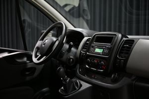 Renault Trafic bild 26