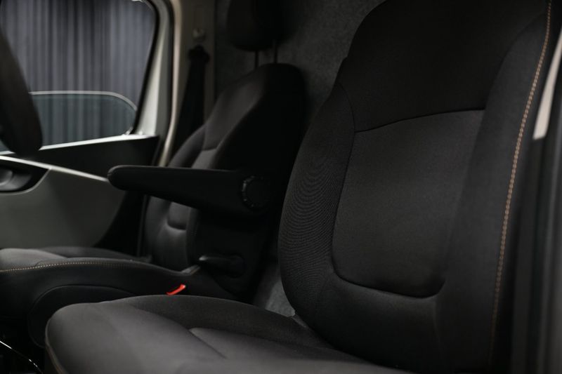 Renault Trafic bild 24