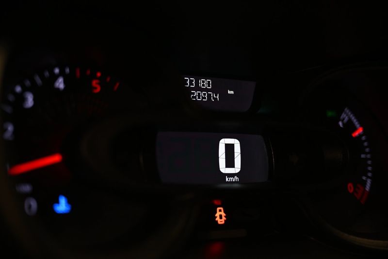 Renault Trafic bild 16