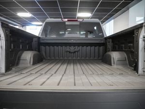 Chevrolet Silverado bild 7