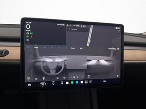 Tesla Model 3 bild 19