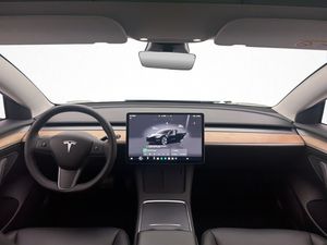 Tesla Model 3 bild 13