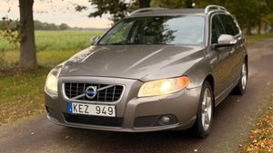 Volvo V70 bild 2