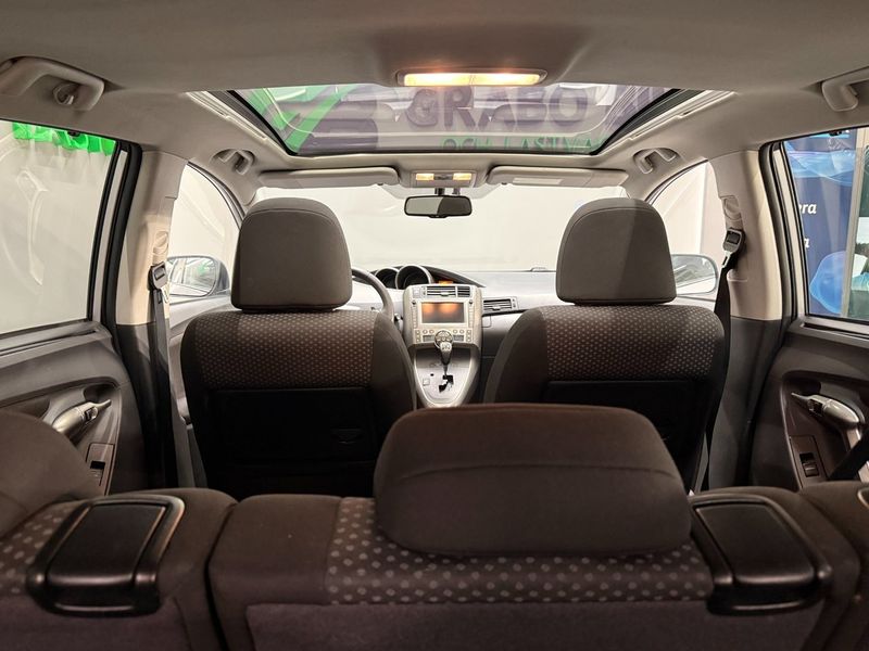 Toyota Verso bild 21