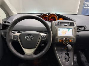 Toyota Verso bild 16