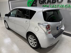 Toyota Verso bild 3