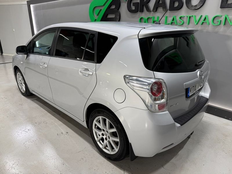 Toyota Verso bild 3