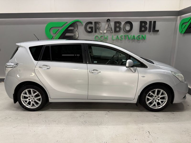 Toyota Verso bild 6