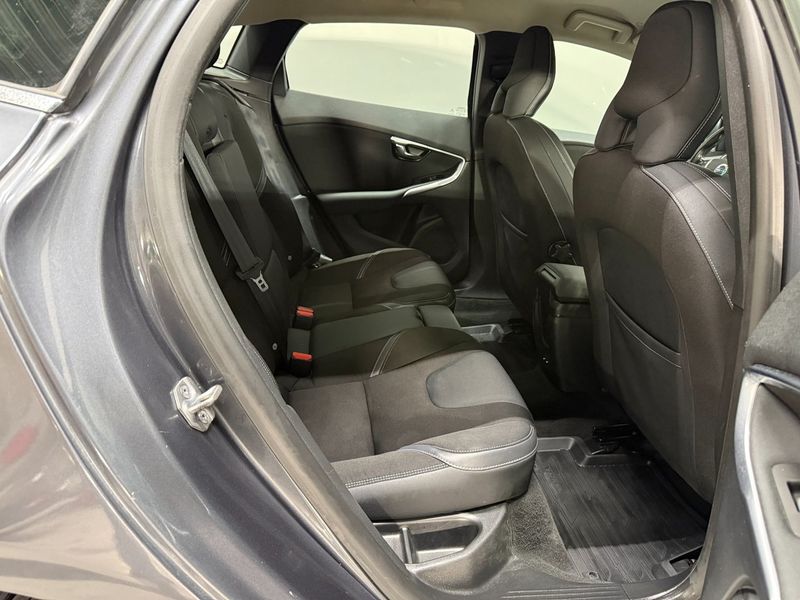 Volvo V40 bild 12