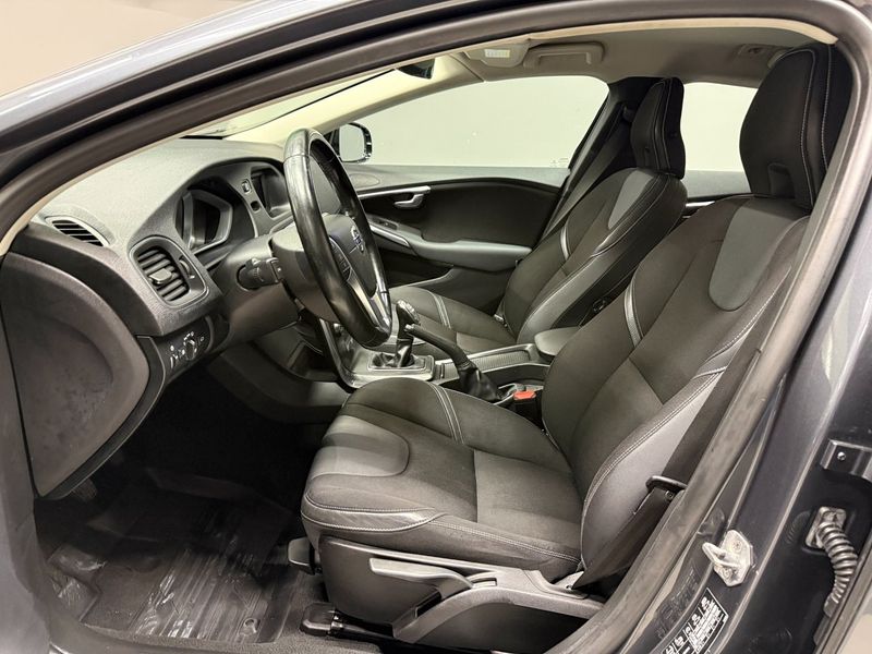 Volvo V40 bild 9