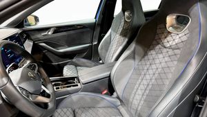 Volkswagen Passat bild 8