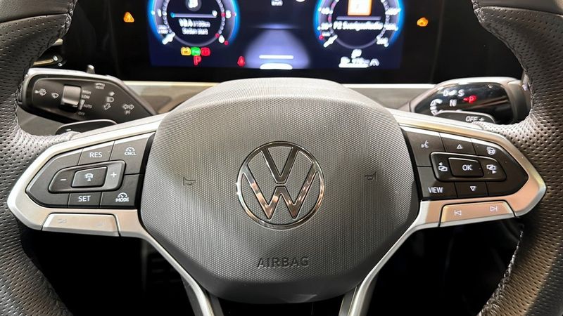 Volkswagen Passat bild 20