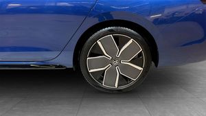 Volkswagen Passat bild 6
