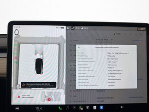 Tesla Model Y bild 21