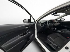 Toyota C-HR bild 12