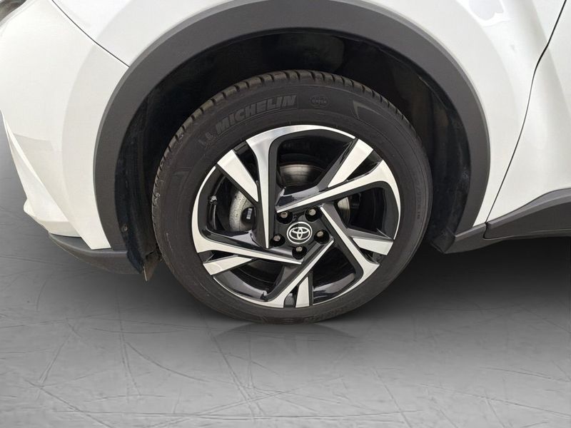 Toyota C-HR bild 32