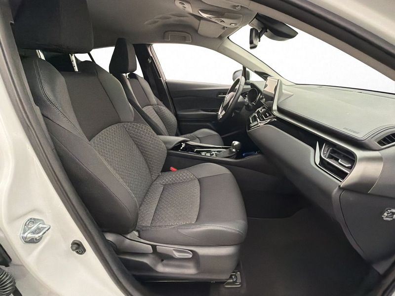 Toyota C-HR bild 16
