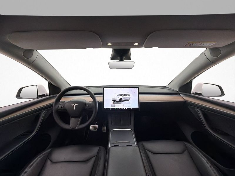 Tesla Model Y bild 14