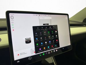 Tesla Model 3 bild 23