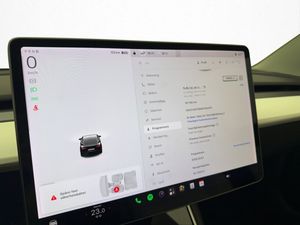 Tesla Model 3 bild 25