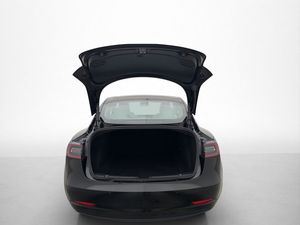 Tesla Model 3 bild 29