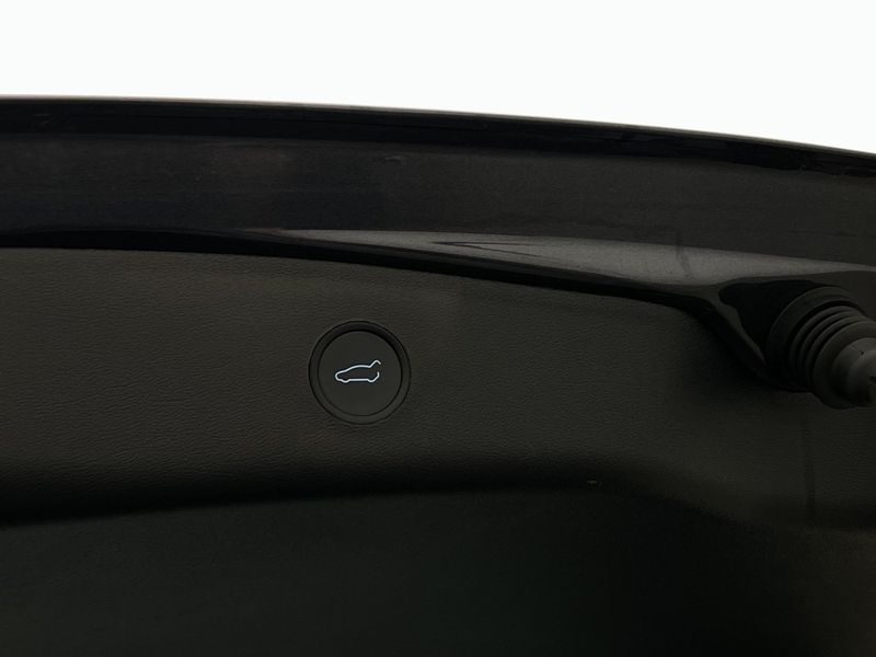 Tesla Model 3 bild 27
