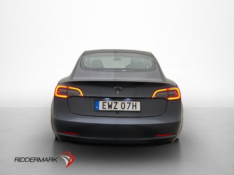 Tesla Model 3 bild 8