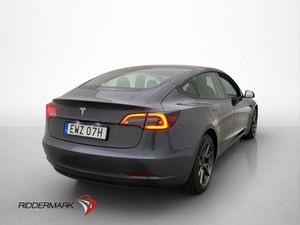 Tesla Model 3 bild 9