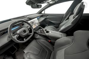 Lotus Eletre bild 6