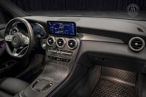 Mercedes GLC300 bild 9
