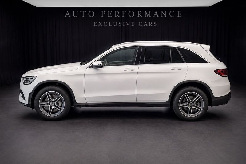 Mercedes GLC300 bild 2