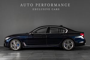 BMW 750 bild 3