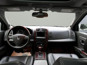 Cadillac SRX bild 9