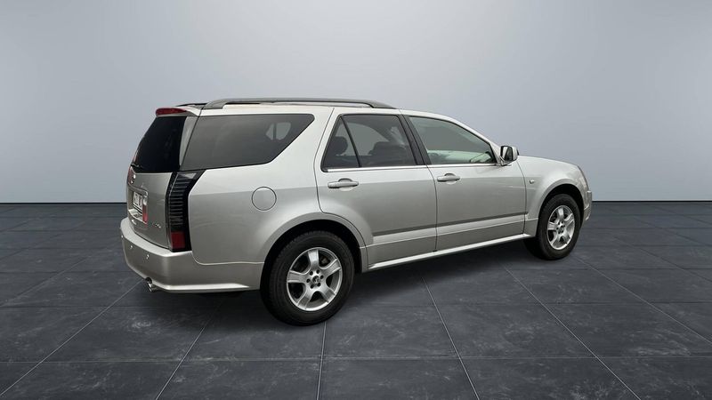 Cadillac SRX bild 4