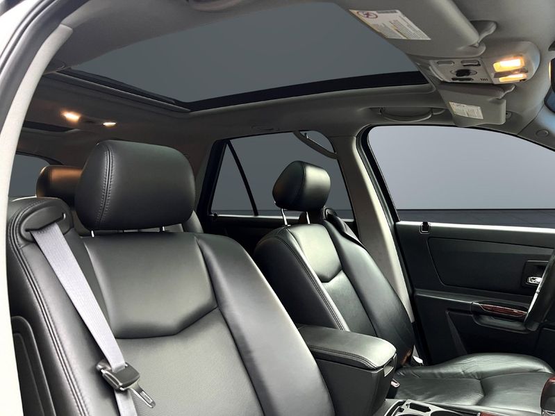 Cadillac SRX bild 6