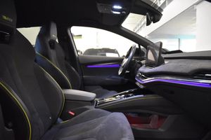 Skoda Enyaq bild 13
