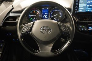 Toyota C-HR bild 11
