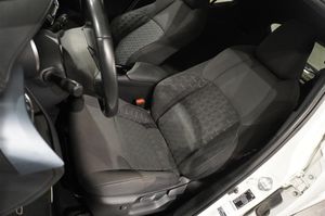Toyota C-HR bild 4