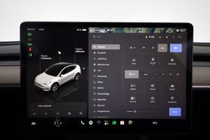 Tesla Model Y bild 18