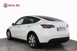 Tesla Model Y bild 8