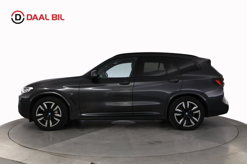 BMW iX3 bild 9
