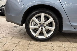Volvo V60 bild 17