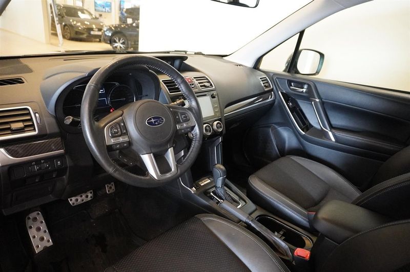 Subaru Forester bild 9