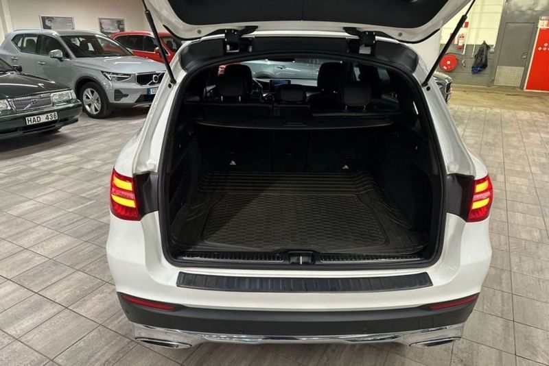 Mercedes GLC220 bild 15